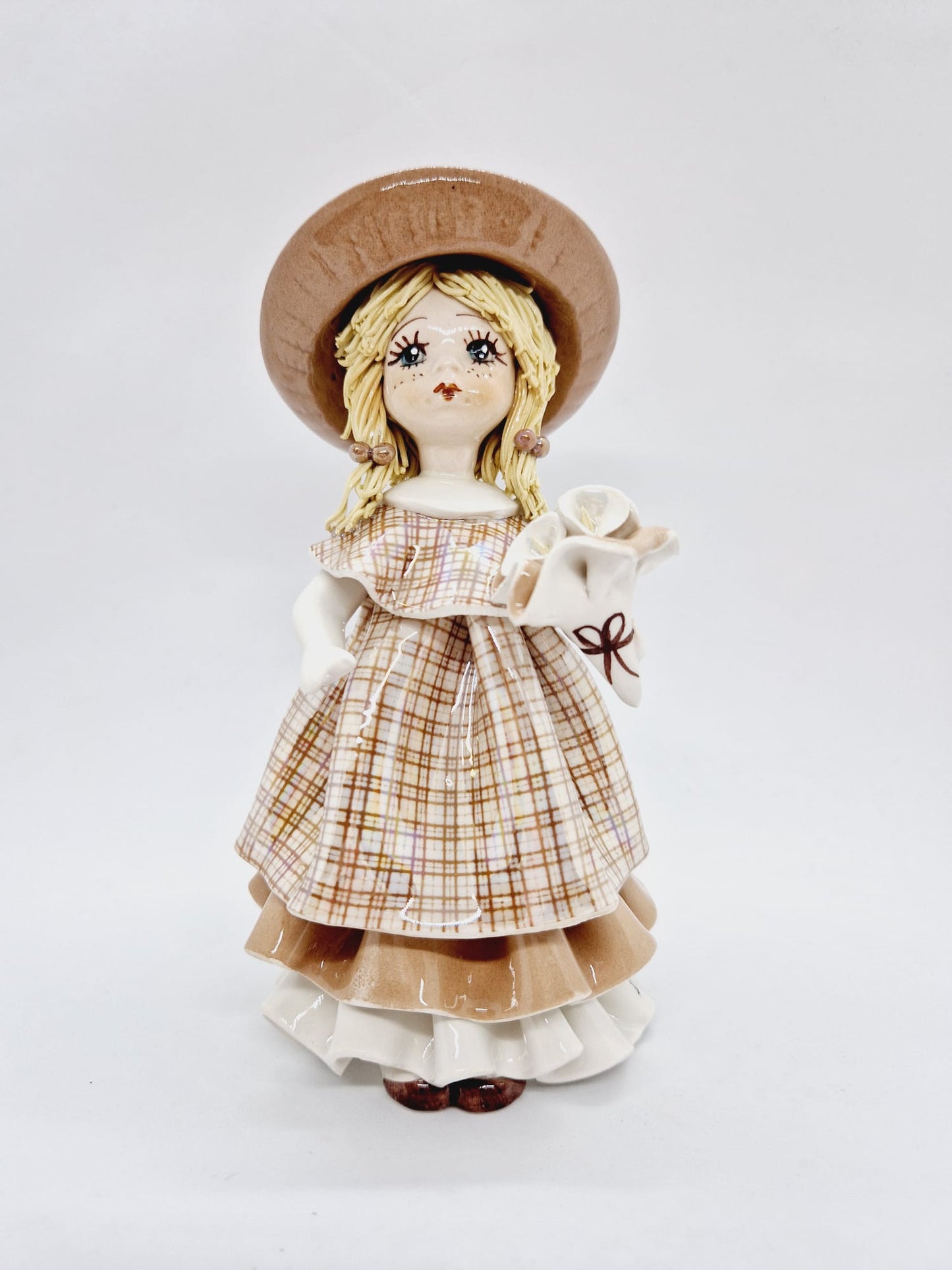 Blonde lady with a flower