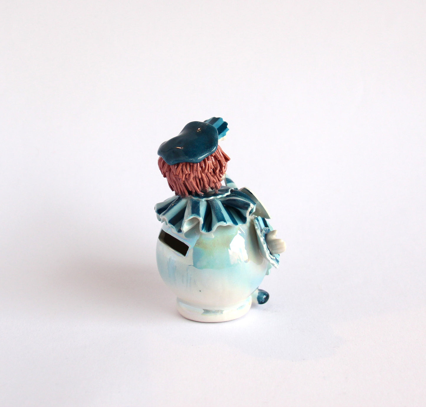 Clown with blue stripes