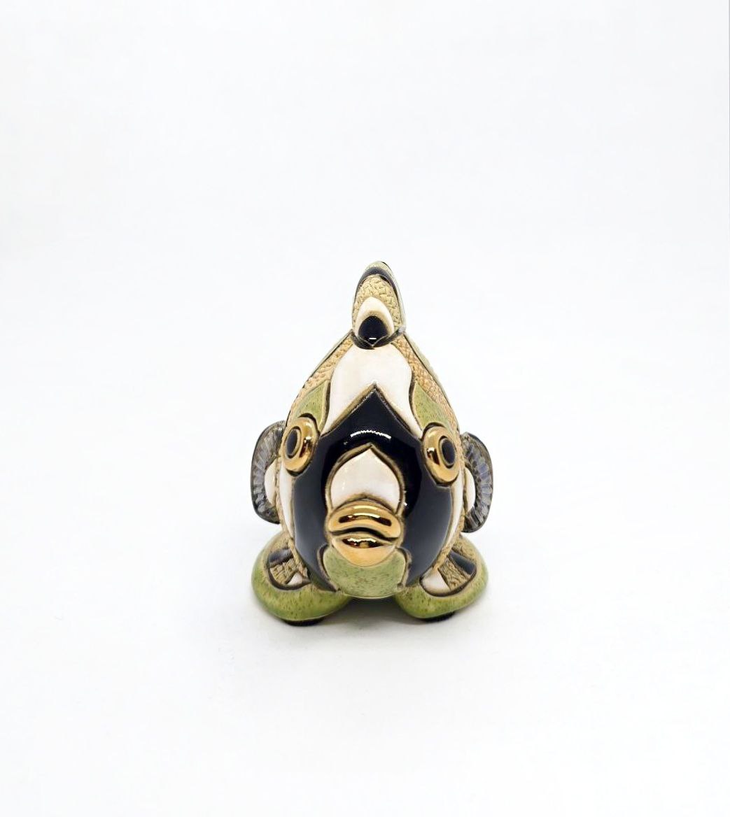 Baby sailfin tang fish