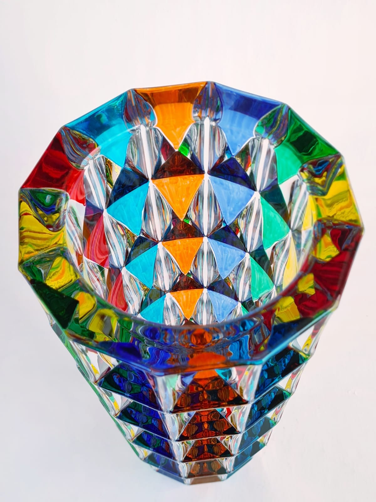 Colour crystal vase- Diamond