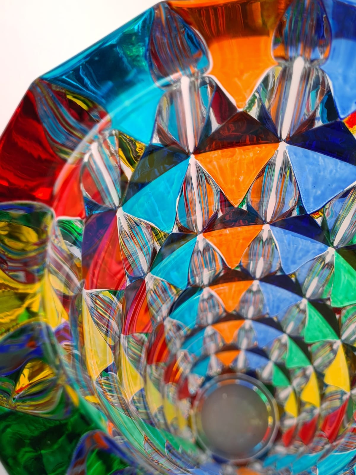 Colour Crystal Vase- Diamond