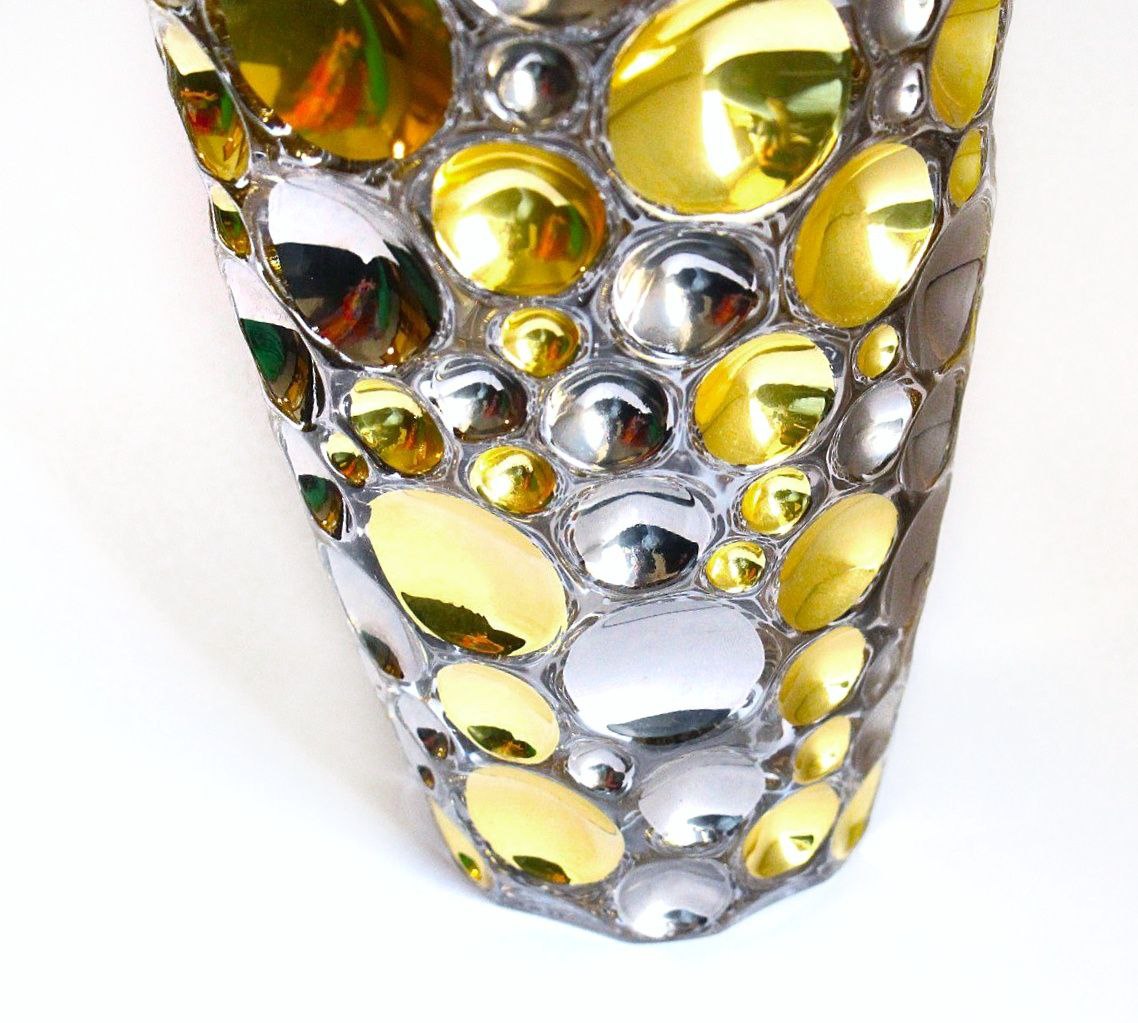 Gold platinum vase