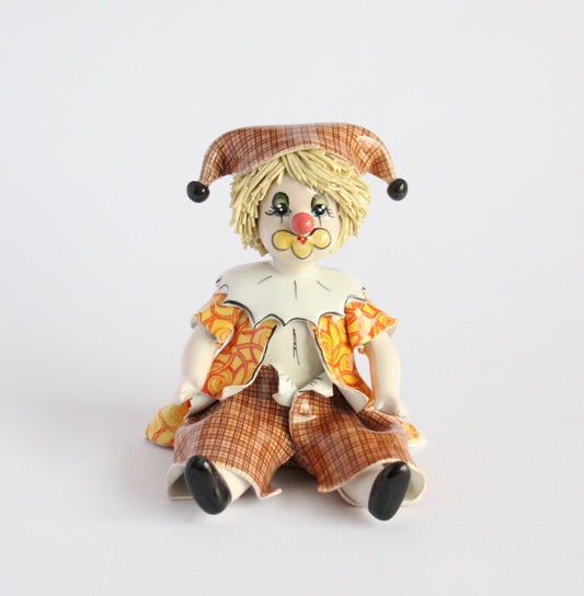 Sitting clown