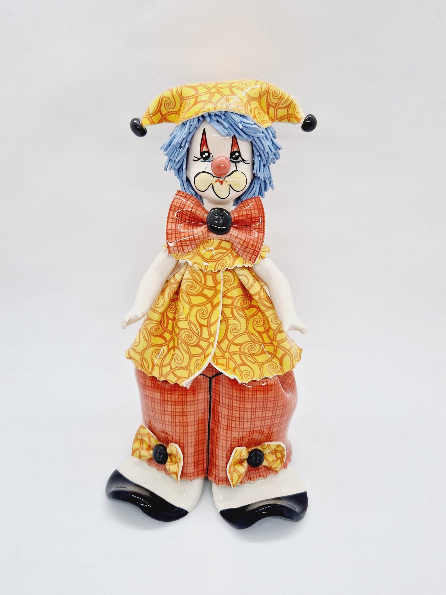 Standing clown