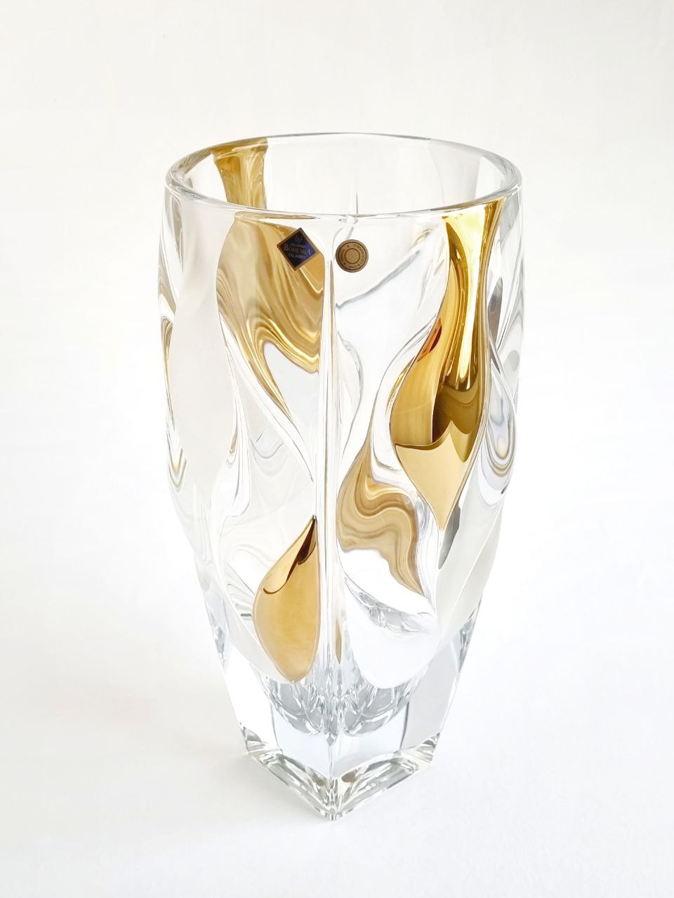 Crystal gold vase- bamboo