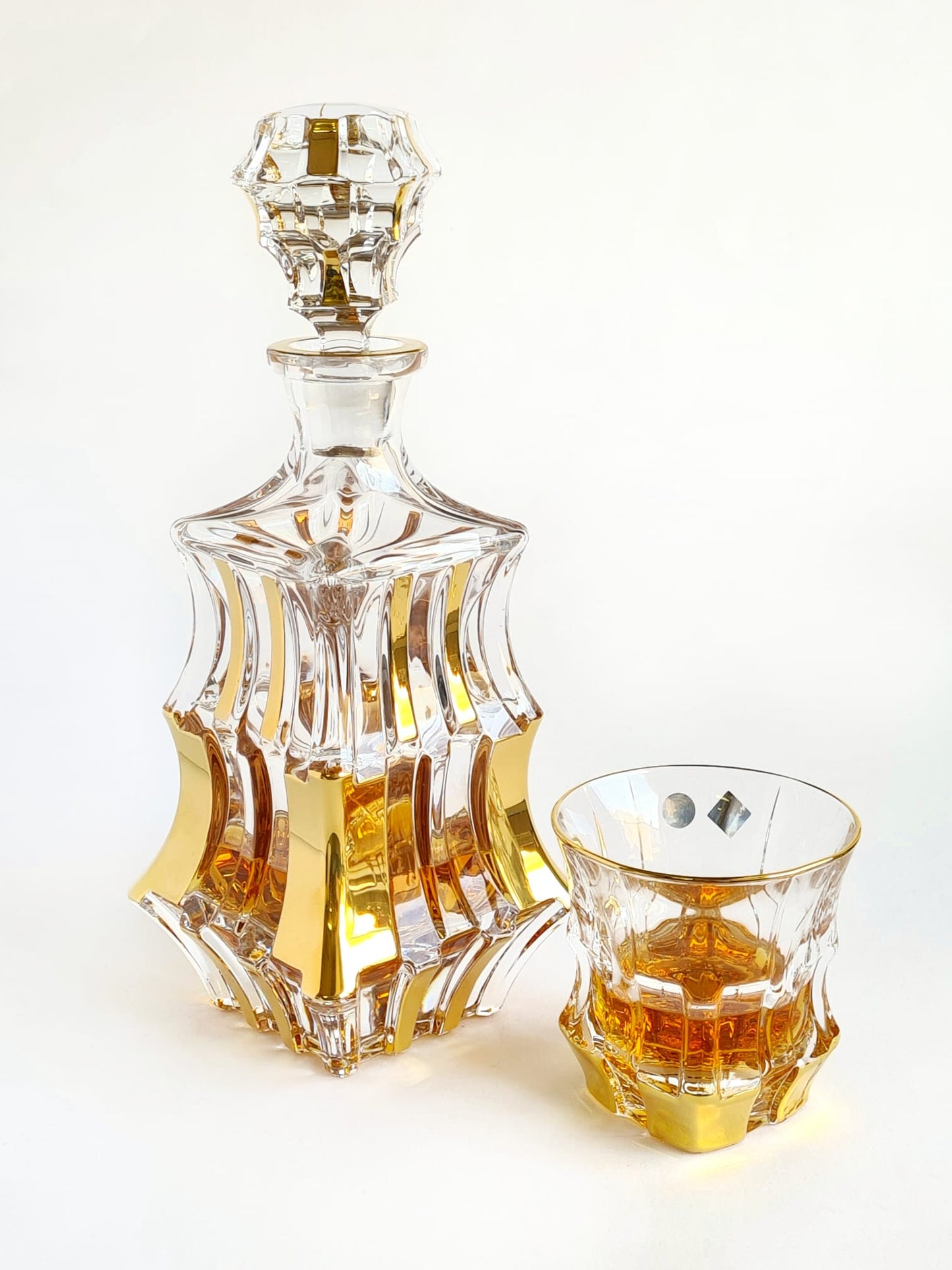 Crystal whisky set with gold- Cascade