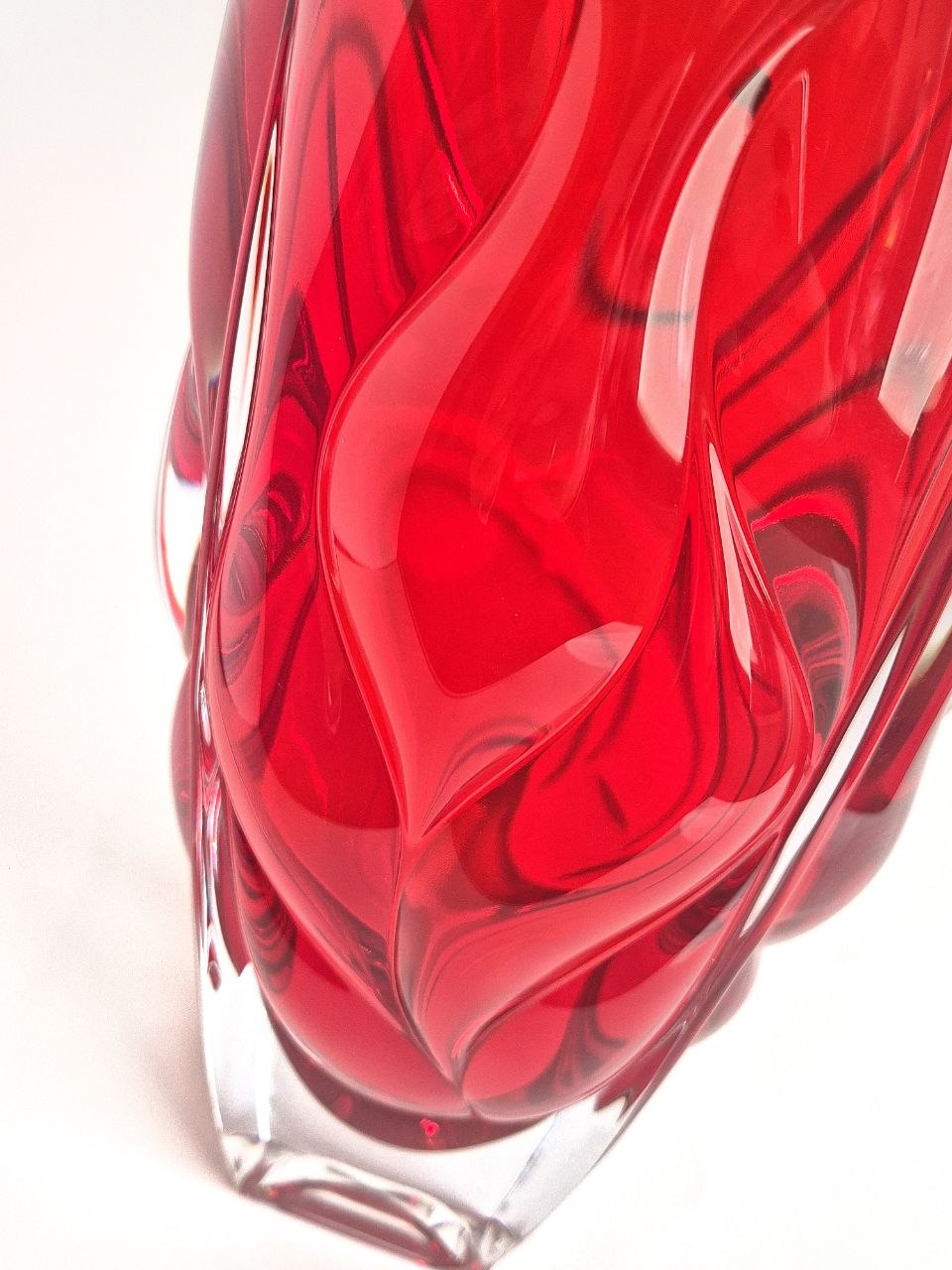 Crystal and colour flower vase-  Bamboo