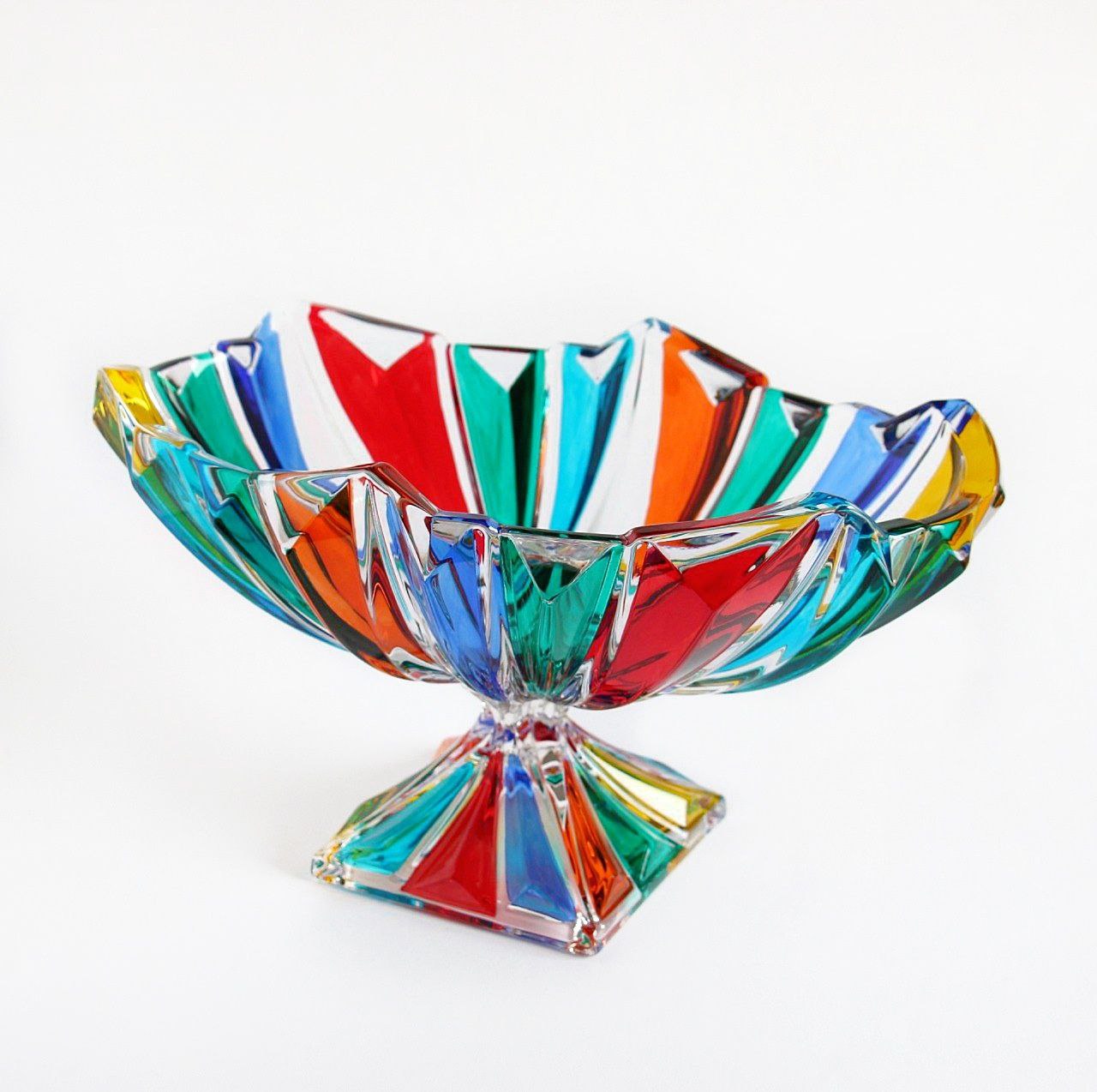 Colour bowl on foot