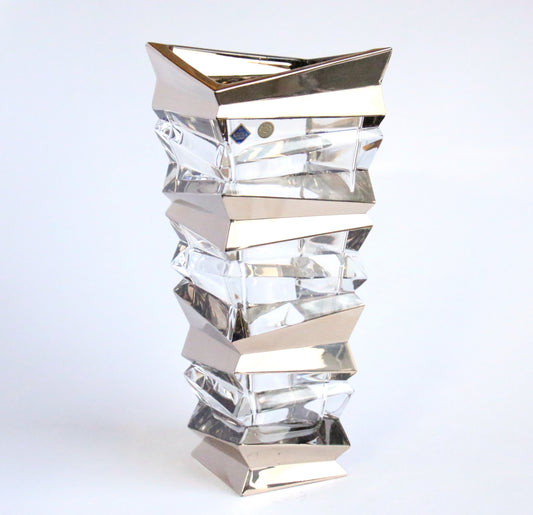 crystal vase- Rocky
