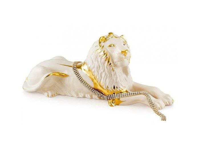 Porcelain white lion